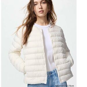 Uniqlo Women's Off White Puffer Button Up Lightweight Jacket
